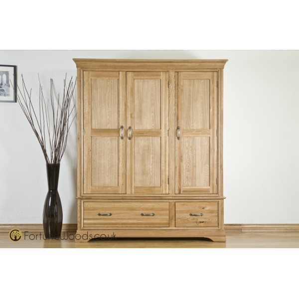 TRIPLE WARDROBE WITH DRAWERS