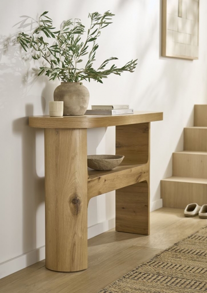 CONSOLE TABLE