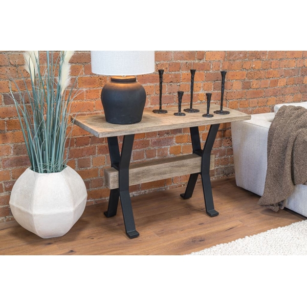 CONSOLE TABLE