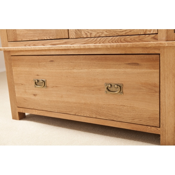 TRIPLE WARDROBE WITH DRAWERS