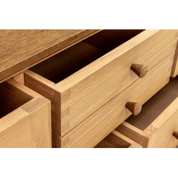 3 OVER 4 WIDE CHEST